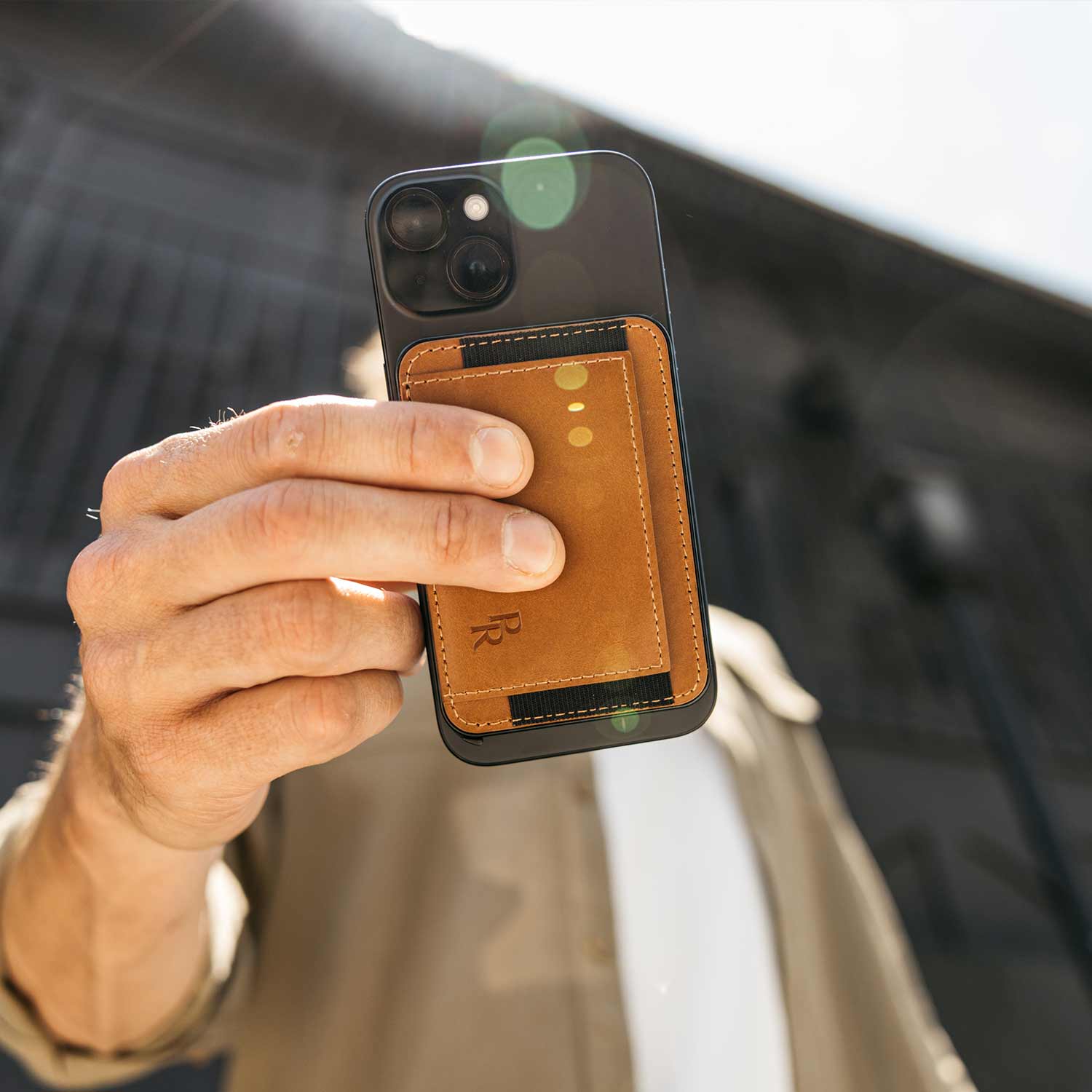 Winslow Cardholder | Magsafe® Compatible - Saddle